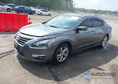 2014 Nissan Altima 2.5 S from USA, damaged, VIN 1N4AL3AP1EC154575